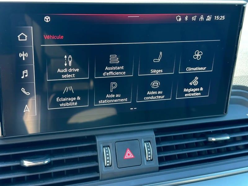 Photo de la voiture AUDI Q5 SPORTBACK 40 TDI 204 S tronic 7 Quattro Design
