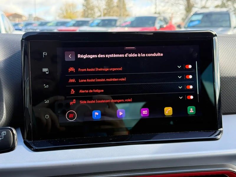 Photo de la voiture SEAT ARONA 1.0 TSI 110 ch Start/Stop BVM6 FR