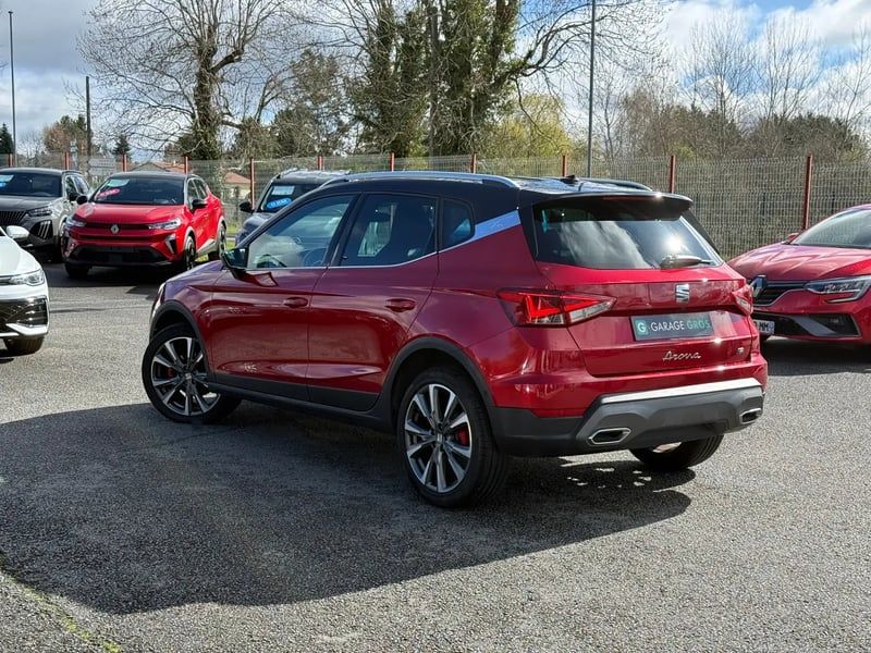 Photo de la voiture SEAT ARONA 1.0 TSI 110 ch Start/Stop BVM6 FR