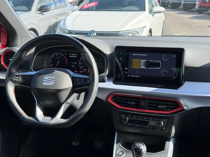 Photo de la voiture SEAT ARONA 1.0 TSI 110 ch Start/Stop BVM6 FR