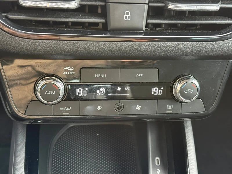 Photo de la voiture SKODA KAMIQ 1.0 TSI Evo 2 116 ch BVM6 Selection