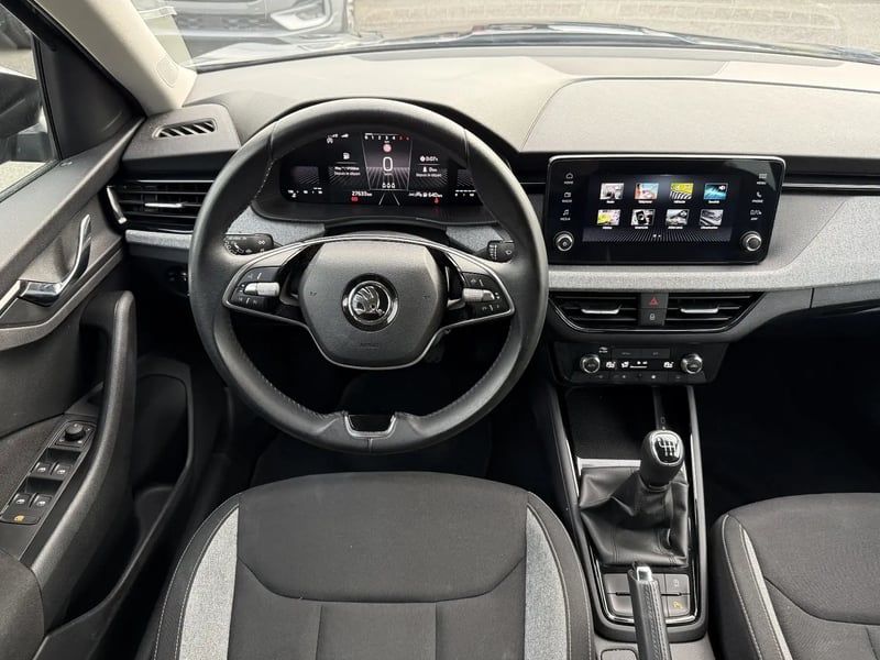 Photo de la voiture SKODA KAMIQ 1.0 TSI Evo 2 116 ch BVM6 Selection