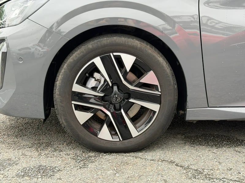 Photo de la voiture PEUGEOT 208 100 S&S BVM6 Allure