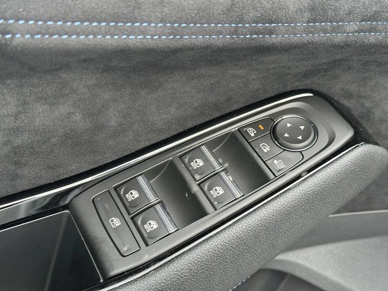 Photo de la voiture RENAULT AUSTRAL E-Tech full hybrid 200 GSR2 Techno esprit Alpine