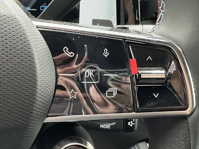 Photo de la voiture RENAULT AUSTRAL E-Tech full hybrid 200 GSR2 Techno esprit Alpine