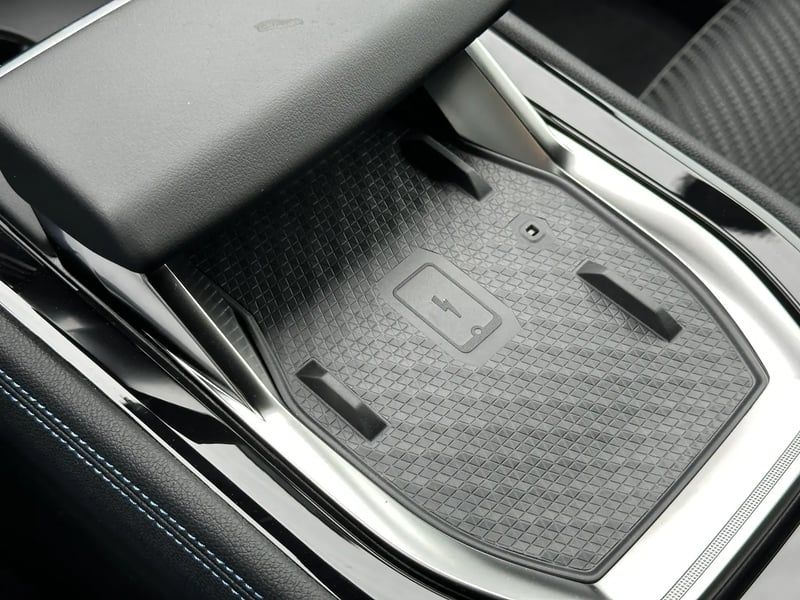 Photo de la voiture RENAULT AUSTRAL E-Tech full hybrid 200 GSR2 Techno esprit Alpine