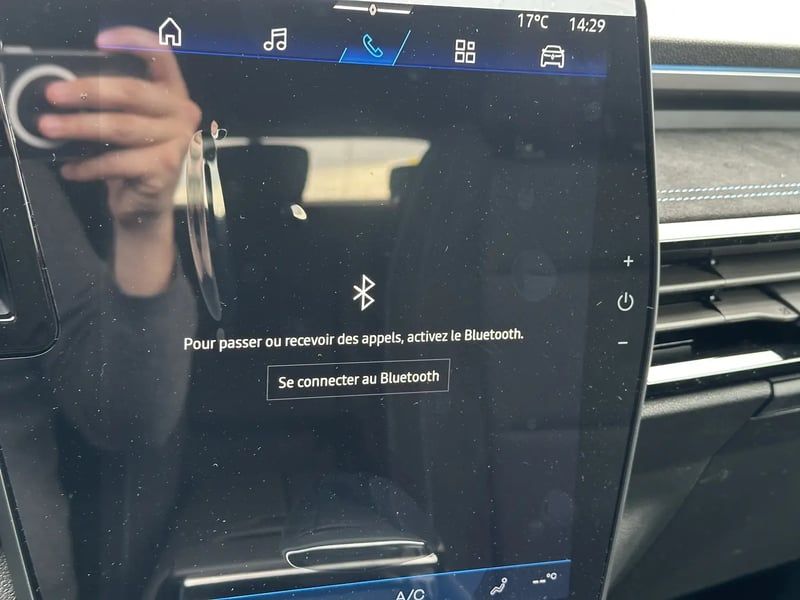 Photo de la voiture RENAULT AUSTRAL E-Tech full hybrid 200 GSR2 Techno esprit Alpine