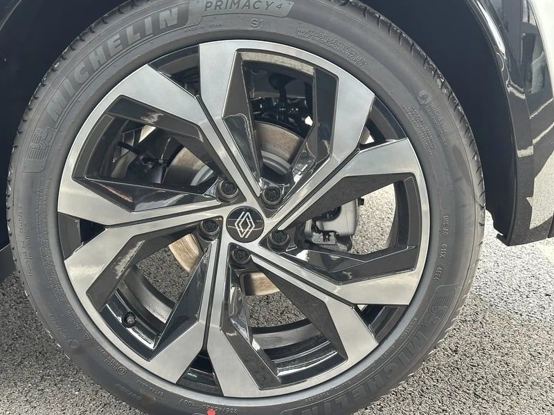 Photo de la voiture RENAULT AUSTRAL E-Tech full hybrid 200 GSR2 Techno esprit Alpine