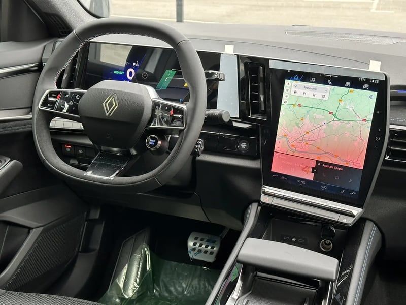 Photo de la voiture RENAULT AUSTRAL E-Tech full hybrid 200 GSR2 Techno esprit Alpine