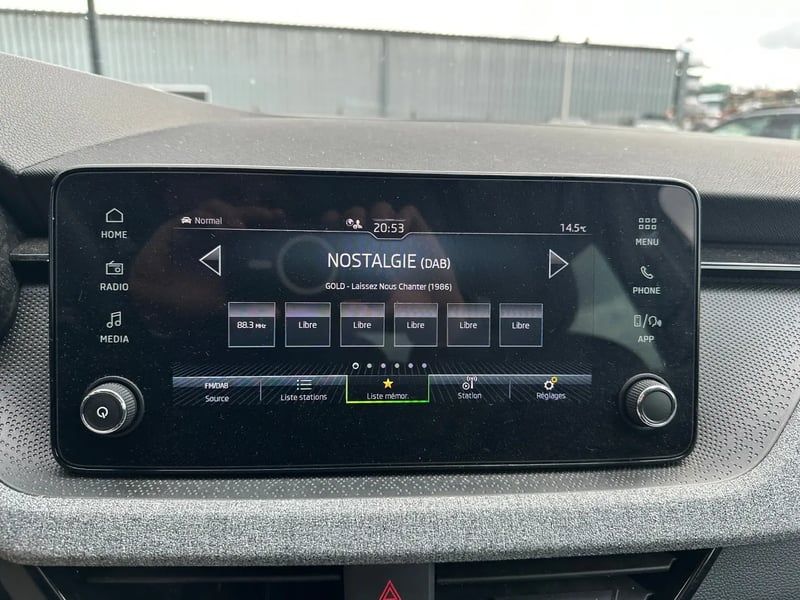 Photo de la voiture SKODA SCALA 1.0 TSI Evo 2 116 ch BVM6 Selection