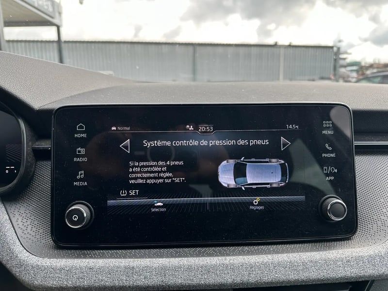 Photo de la voiture SKODA SCALA 1.0 TSI Evo 2 116 ch BVM6 Selection