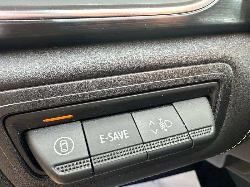 Photo de la voiture RENAULT SYMBIOZ E-Tech full hybrid 145 Iconic