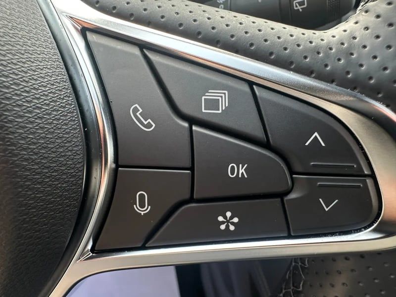 Photo de la voiture RENAULT SYMBIOZ E-Tech full hybrid 145 Iconic