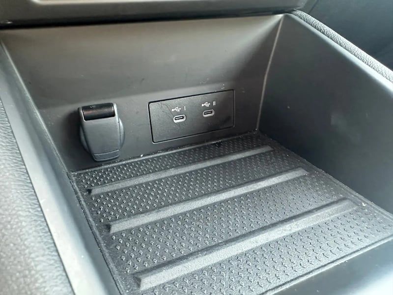 Photo de la voiture RENAULT SYMBIOZ E-Tech full hybrid 145 Iconic