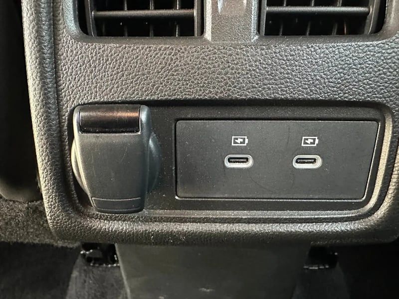 Photo de la voiture RENAULT SYMBIOZ E-Tech full hybrid 145 Iconic