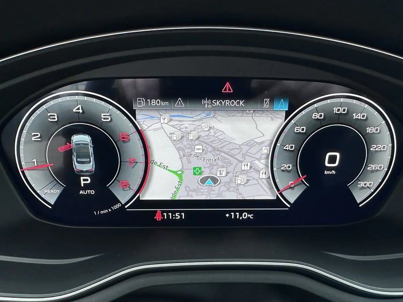 Photo de la voiture AUDI A5 CABRIOLET 35 TFSI 150 S tronic 7 Avus