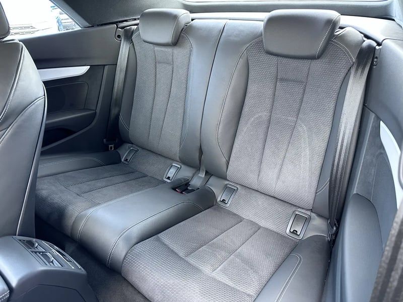 Photo de la voiture AUDI A5 CABRIOLET 35 TFSI 150 S tronic 7 Avus