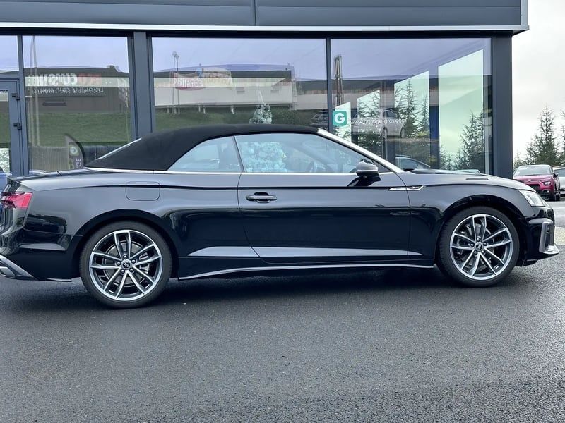 Photo de la voiture AUDI A5 CABRIOLET 35 TFSI 150 S tronic 7 Avus