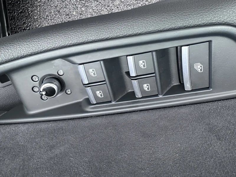 Photo de la voiture AUDI A5 CABRIOLET 35 TFSI 150 S tronic 7 Avus