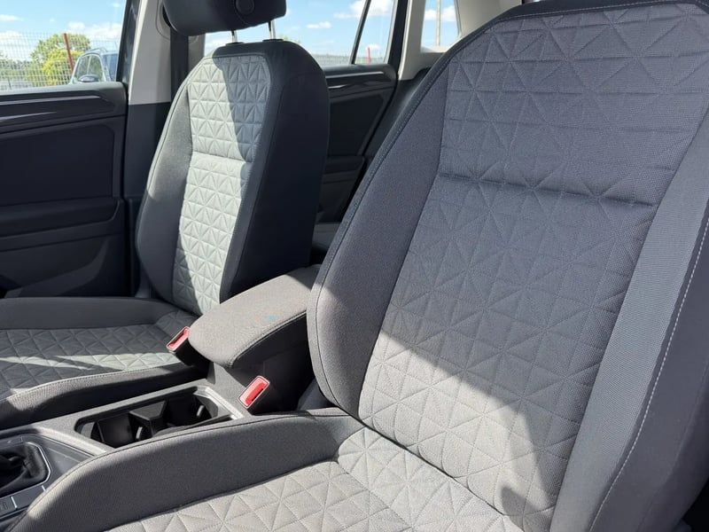 Photo de la voiture VOLKSWAGEN TIGUAN 2.0 TDI 150ch DSG7 Life