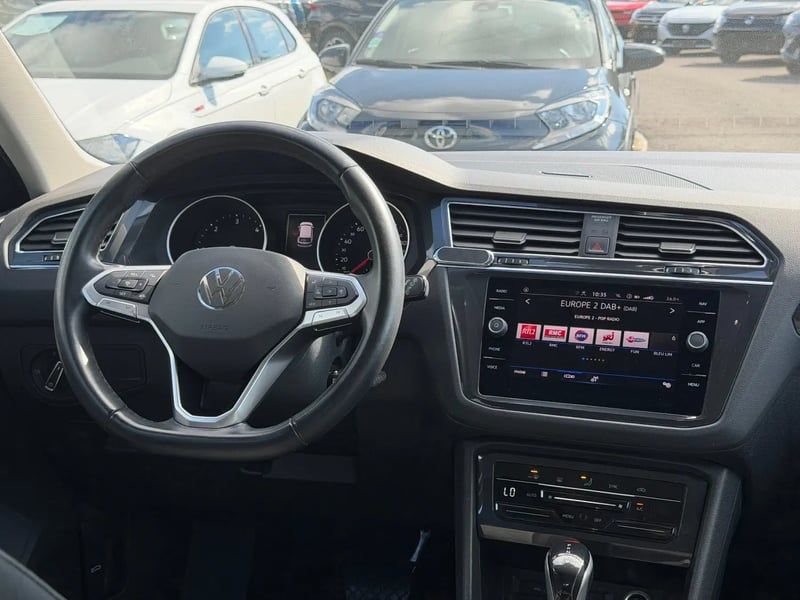 Photo de la voiture VOLKSWAGEN TIGUAN 2.0 TDI 150ch DSG7 Life