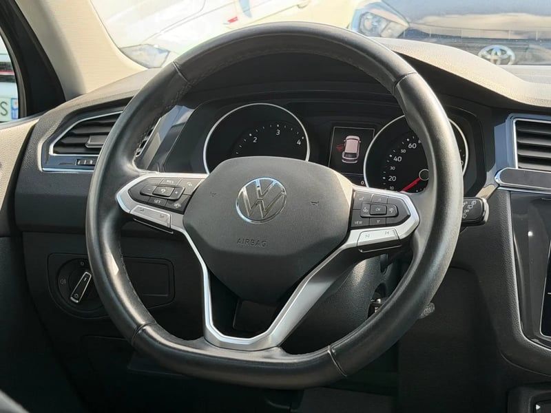 Photo de la voiture VOLKSWAGEN TIGUAN 2.0 TDI 150ch DSG7 Life