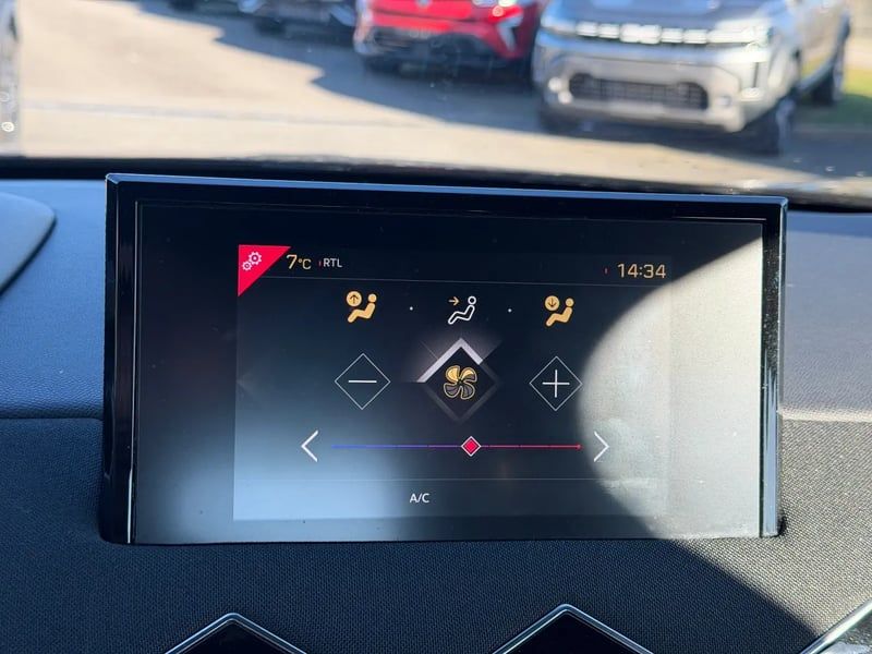 Photo de la voiture DS DS 3 CROSSBACK DS3 Crossback PureTech 100 BVM6 Chic