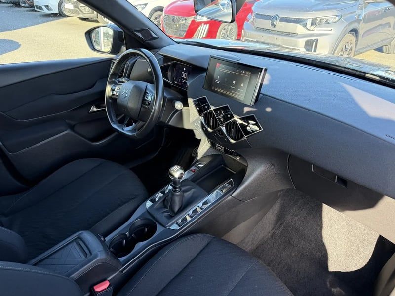 Photo de la voiture DS DS 3 CROSSBACK DS3 Crossback PureTech 100 BVM6 Chic