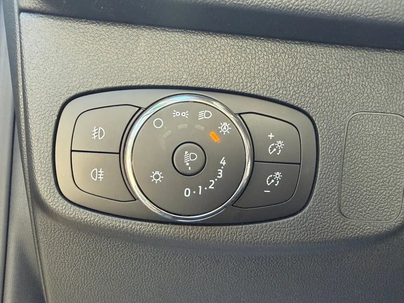 Photo de la voiture FORD FOCUS SW 1.0 EcoBoost 125 S&S mHEV ST-Line X