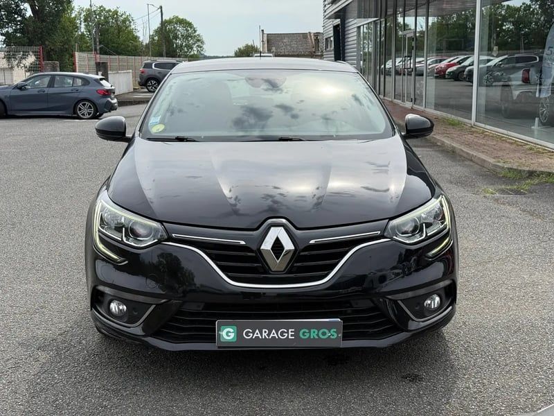 Photo de la voiture RENAULT MEGANE IV BERLINE BUSINESS Blue dCi 115 Business