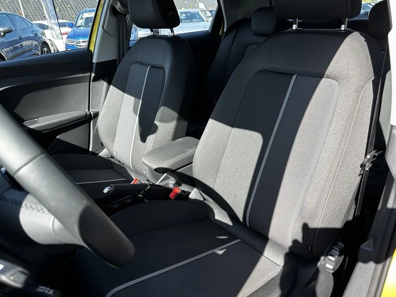 Photo de la voiture AUDI A1 ALLSTREET 35 TFSI 150 ch Design - 5P