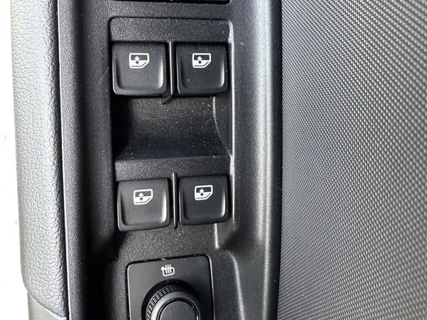 Photo de la voiture AUDI A1 ALLSTREET 35 TFSI 150 ch Design - 5P