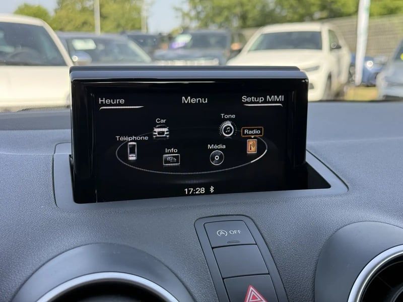 Photo de la voiture AUDI A1 SPORTBACK 1.6 TDI 116