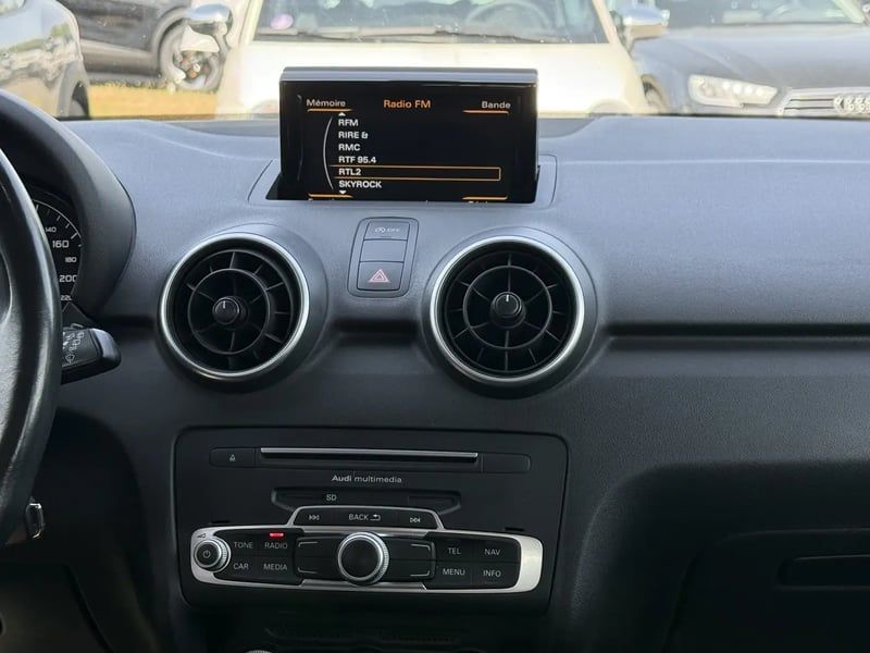 Photo de la voiture AUDI A1 SPORTBACK 1.6 TDI 116