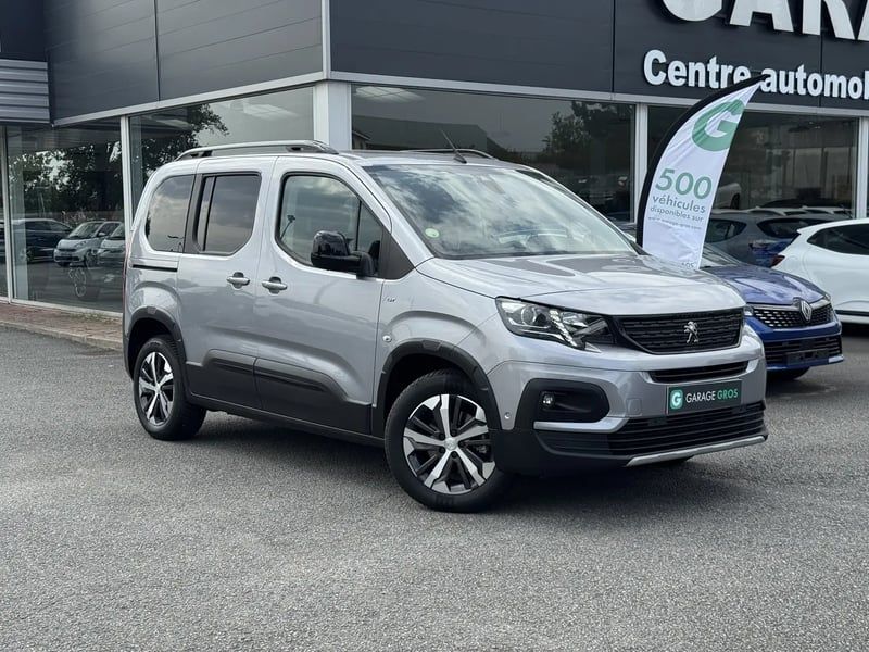 Photo de la voiture PEUGEOT RIFTER Standard BlueHDi 130 S&S BVM6 5pl GT