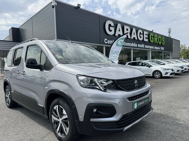 Photo de la voiture PEUGEOT RIFTER Standard BlueHDi 130 S&S BVM6 5pl GT