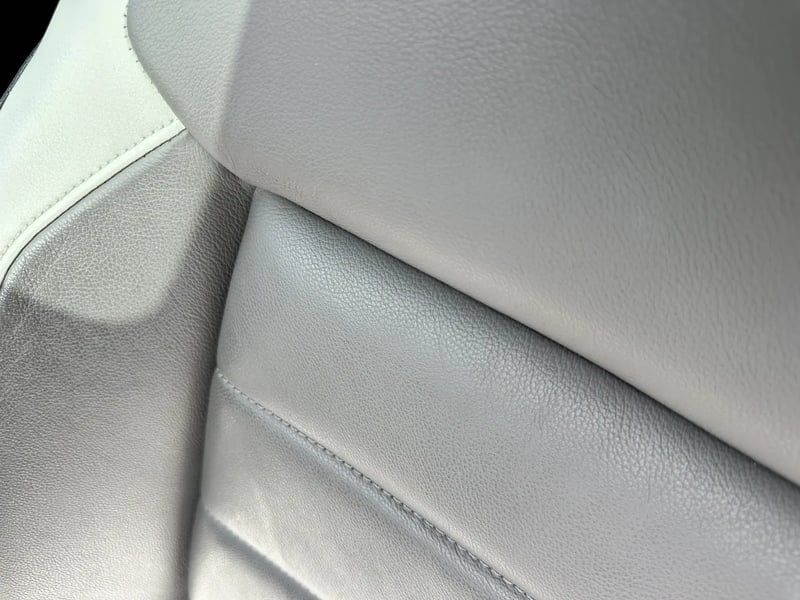 Photo de la voiture VOLKSWAGEN T-ROC 2.0 TDI 150 Start/Stop DSG7 4Motion Carat Exclusive