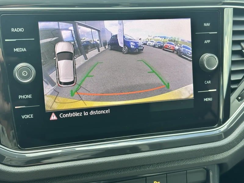 Photo de la voiture VOLKSWAGEN T-ROC 2.0 TDI 150 Start/Stop DSG7 4Motion Carat Exclusive