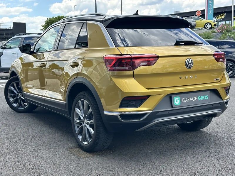 Photo de la voiture VOLKSWAGEN T-ROC 2.0 TDI 150 Start/Stop DSG7 4Motion Carat Exclusive