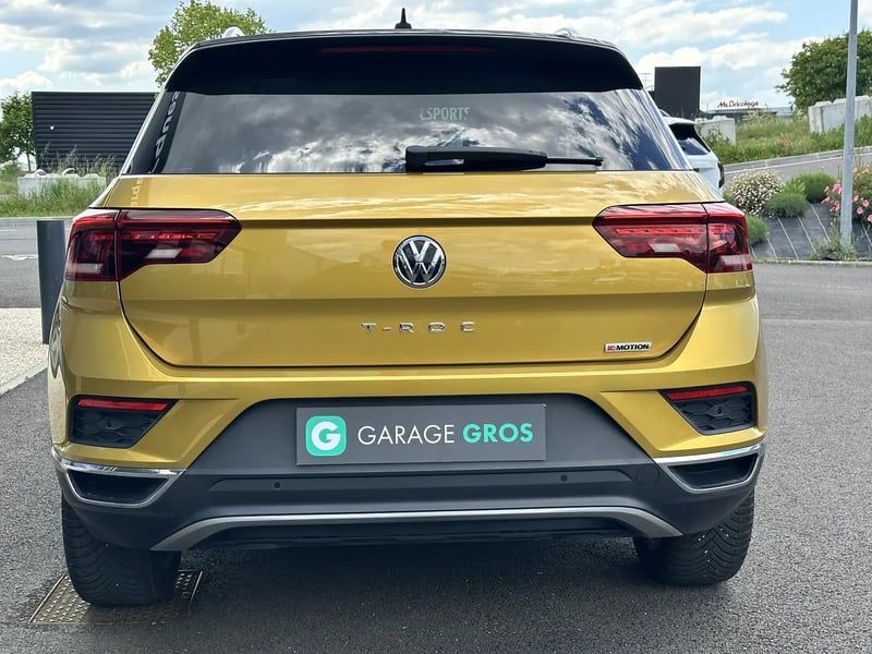 Photo de la voiture VOLKSWAGEN T-ROC 2.0 TDI 150 Start/Stop DSG7 4Motion Carat Exclusive