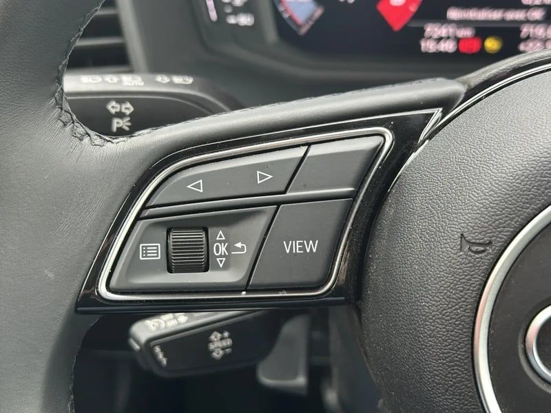 Photo de la voiture AUDI A1 SPORTBACK 25 TFSI 95 ch BVM5 S Line