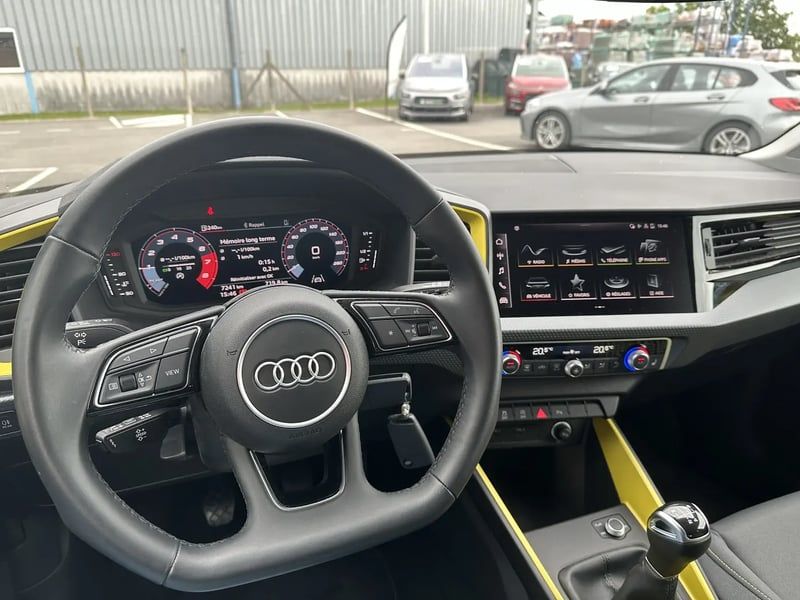 Photo de la voiture AUDI A1 SPORTBACK 25 TFSI 95 ch BVM5 S Line