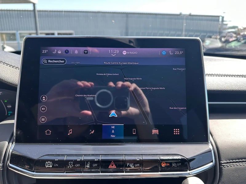 Photo de la voiture JEEP COMPASS 1.3 PHEV T4 240 ch 4xe eAWD S