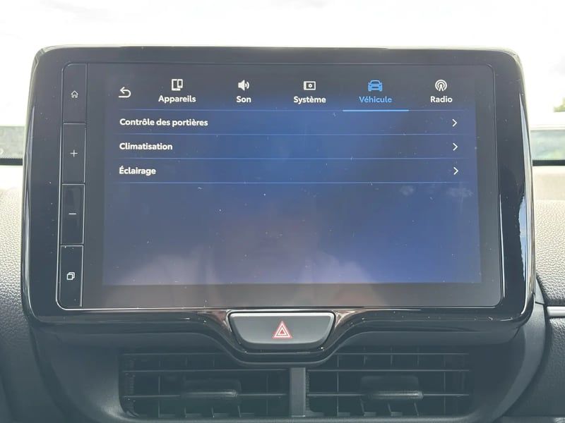 Photo de la voiture TOYOTA YARIS HYBRIDE 116h Dynamic