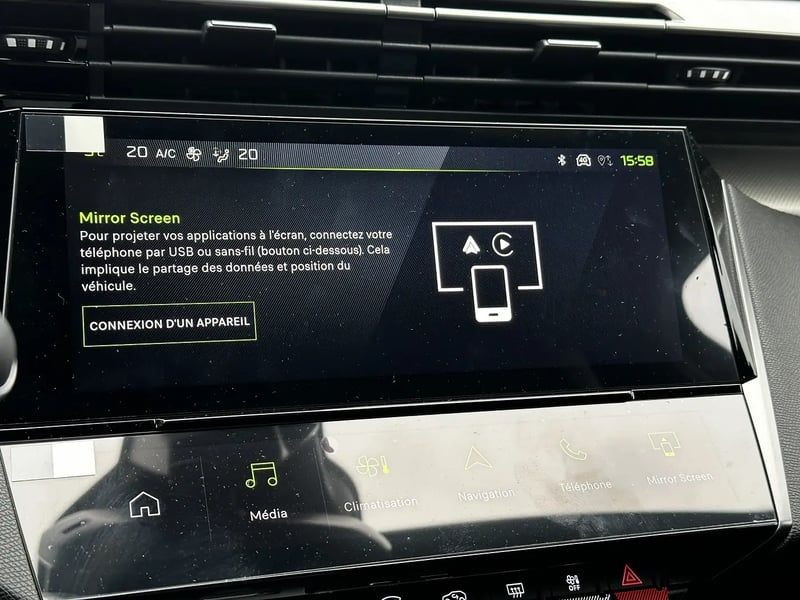 Photo de la voiture PEUGEOT 308 BlueHDi 130ch S&S EAT8 GT