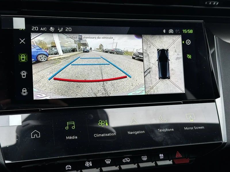 Photo de la voiture PEUGEOT 308 BlueHDi 130ch S&S EAT8 GT