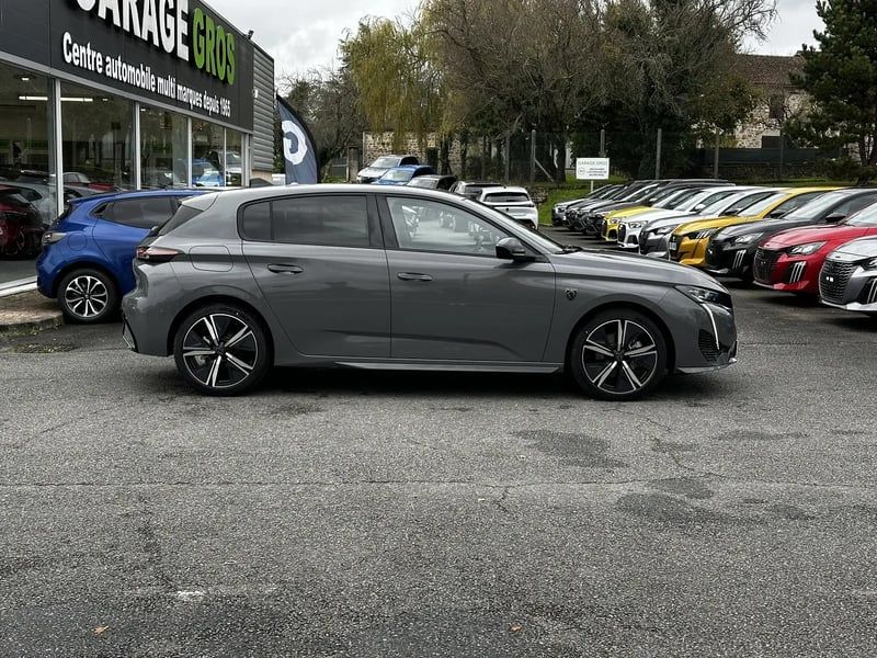 Photo de la voiture PEUGEOT 308 BlueHDi 130ch S&S EAT8 GT