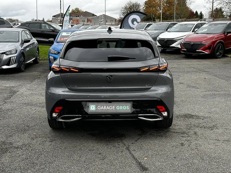 Photo de la voiture PEUGEOT 308 BlueHDi 130ch S&S EAT8 GT