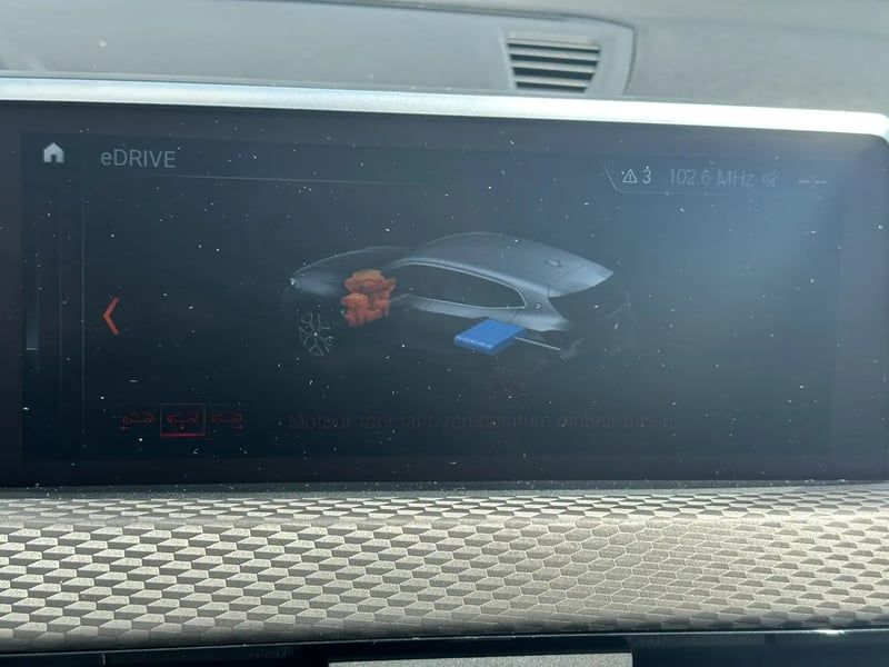 Photo de la voiture BMW X2 F39 xDrive 25e 220 ch BVA6 M Sport