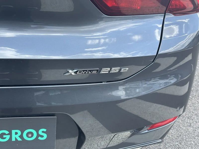 Photo de la voiture BMW X2 F39 xDrive 25e 220 ch BVA6 M Sport